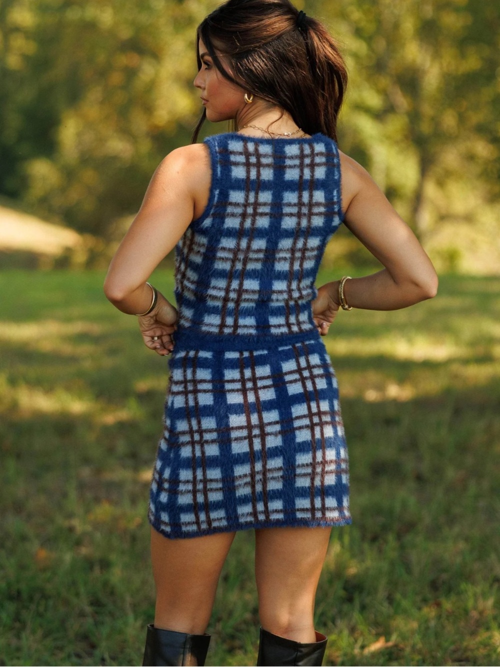 Checkmate Chic - Picture 2 of 6